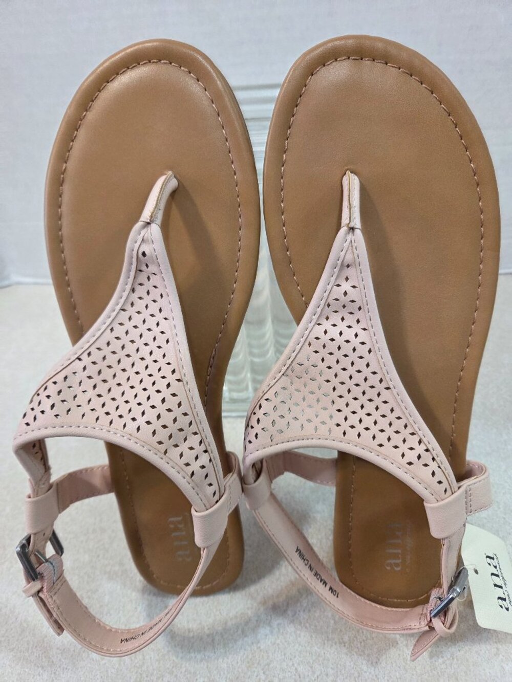 a.n.a. Swiss Thong Sandals Blush Pink. Women's Size 10 New with Tags